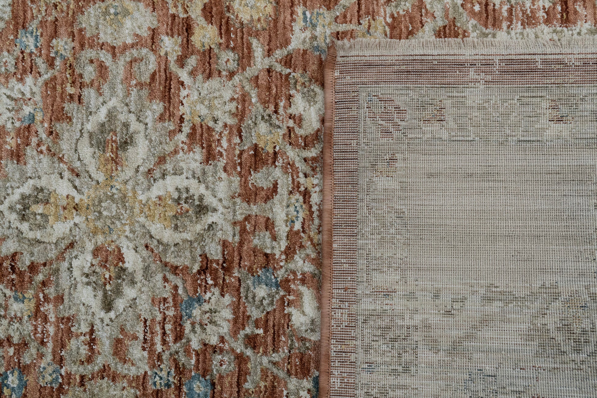 Luminous Traditional Rust/Cream Floral Medium Pile Rug