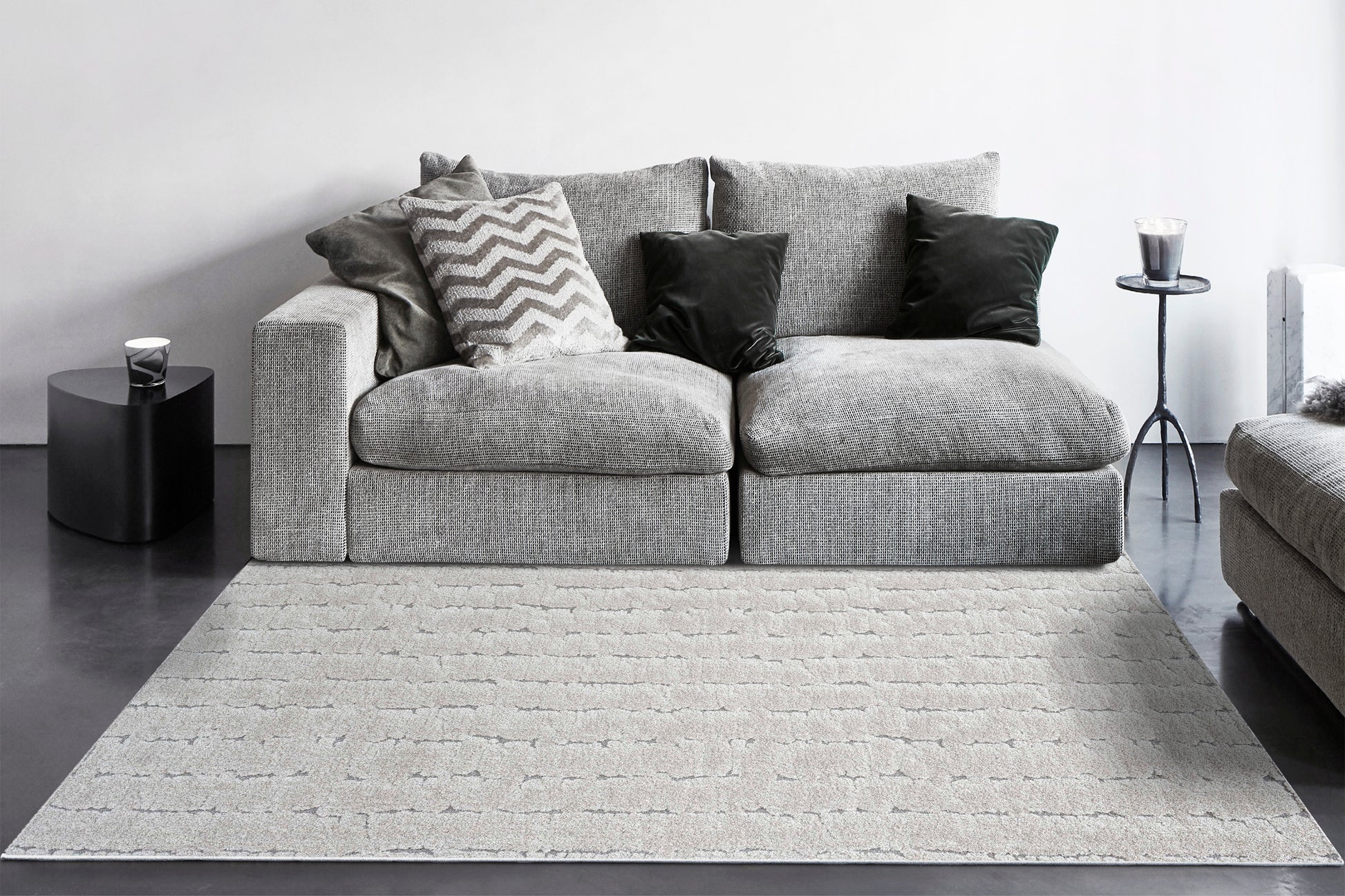 Masai Modern Grey Geometric Shag Rug