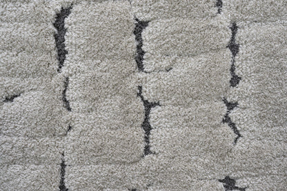 Masai Modern Ivory Geometric Shag Rug