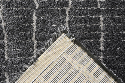 Masai Modern Black/White Geometric Shag Rug