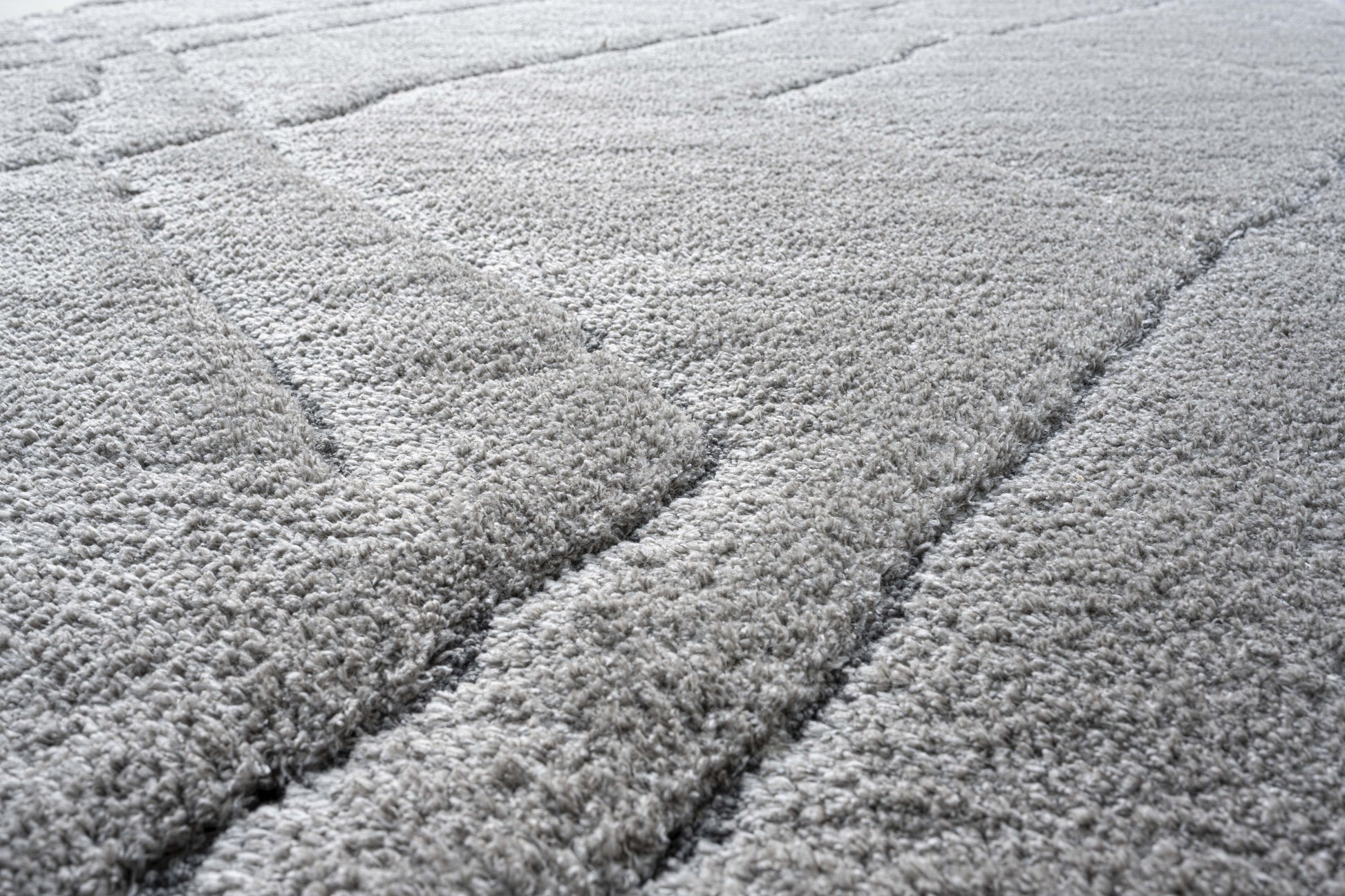 Masai Modern Beige Geometric Shag Rug