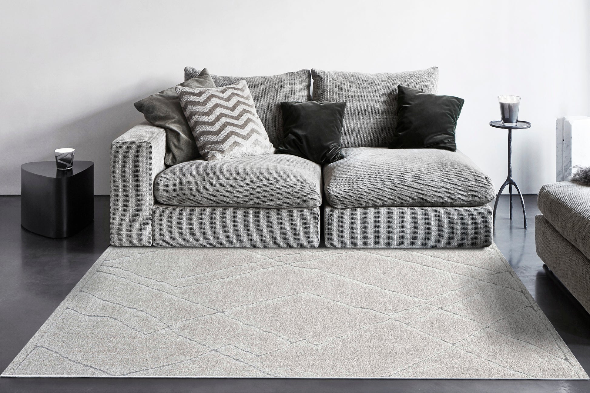 Masai Modern Beige Geometric Shag Rug