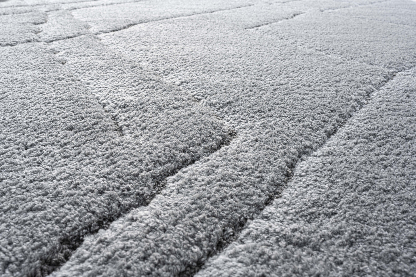 Masai Modern Grey Geometric Shag Rug