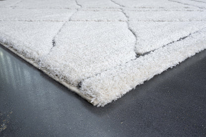 Masai Modern Ivory Geometric Shag Rug