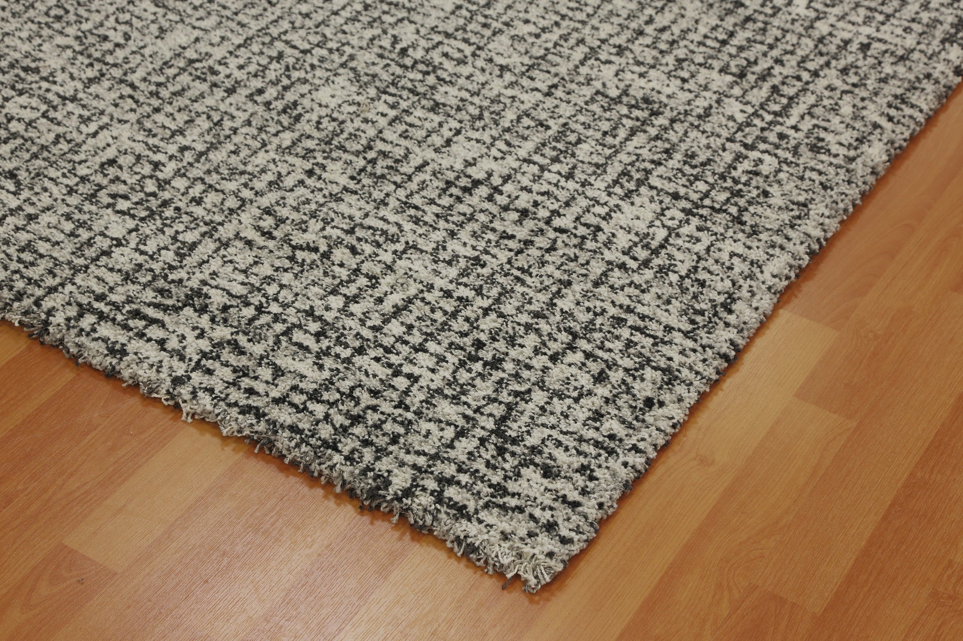 Mehari Contemporary Grey/Ivory Geometric High Pile Rug