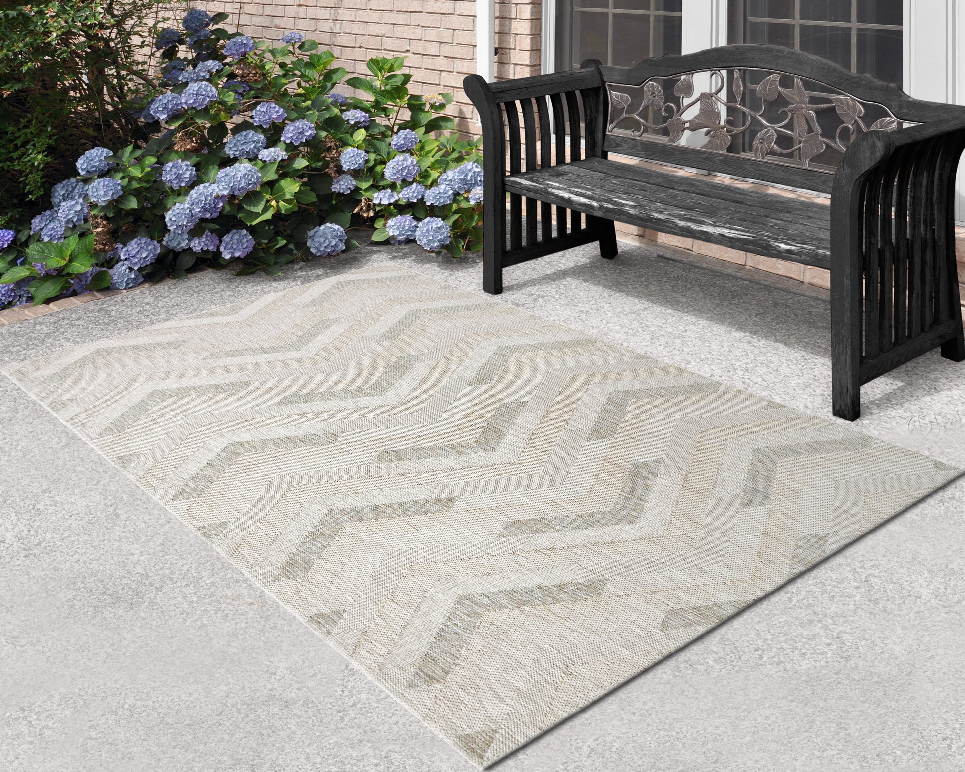 Melissa Modern Beige/Ivory/Grey Geometric Medium Pile Rug