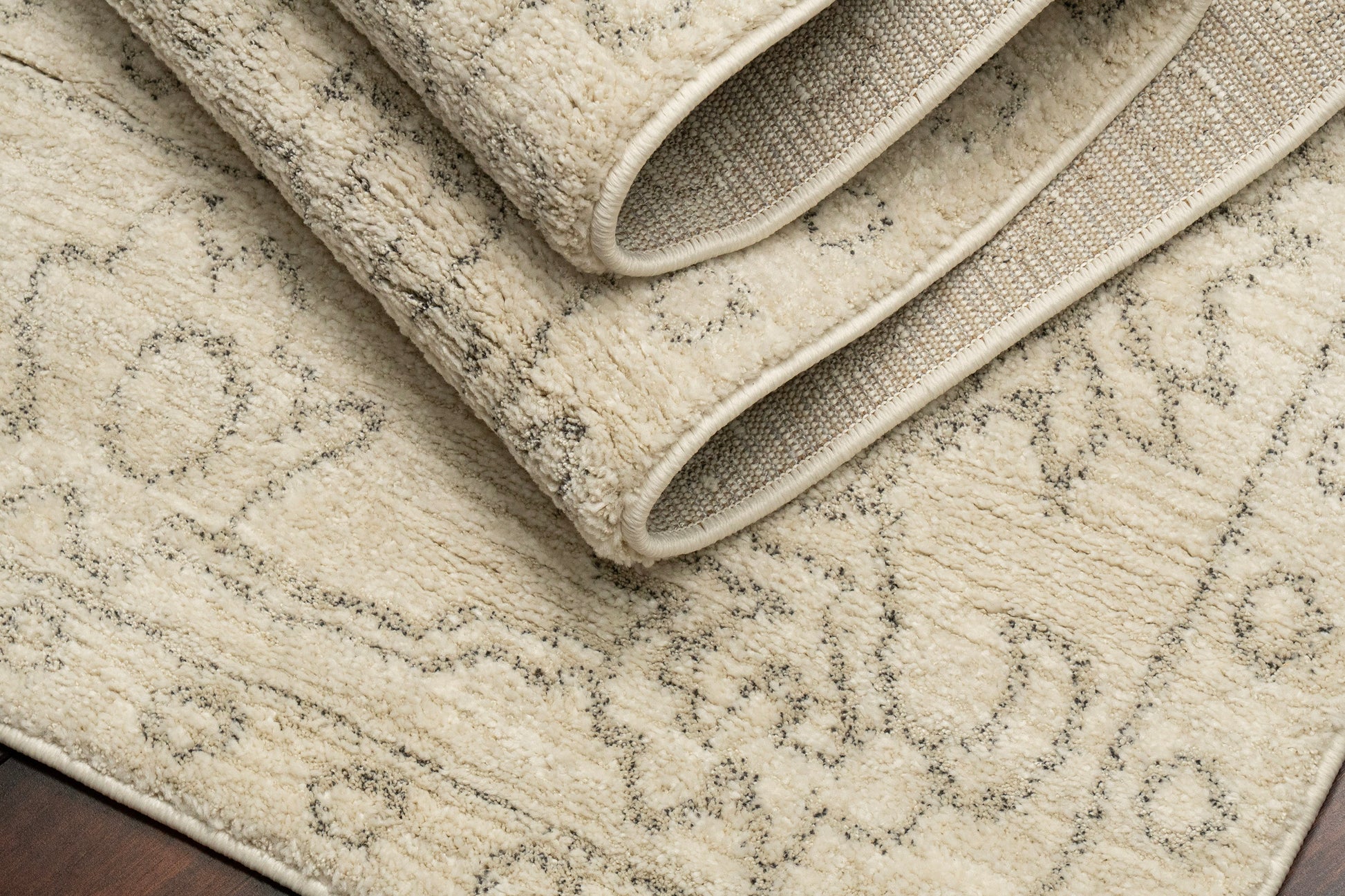 Monroe Modern Beige/Grey Oriental Medium Pile Rug