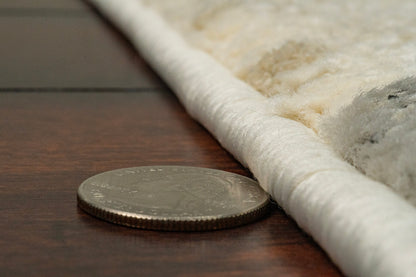 Monroe Modern Ivory/Grey Geometric Medium Pile Rug