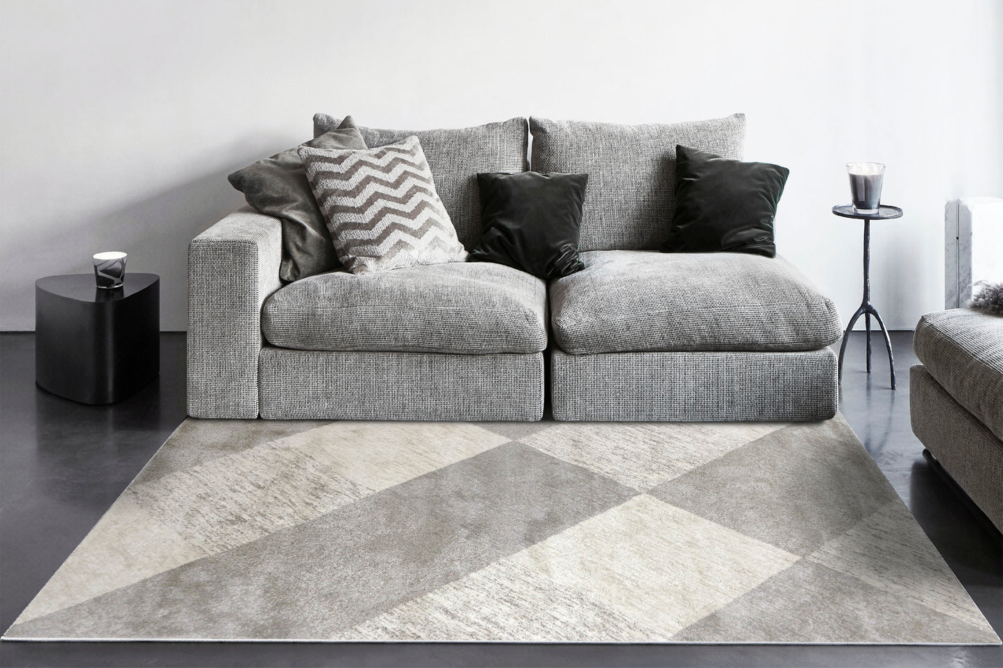 Monroe Modern Ivory/Grey Geometric Medium Pile Rug