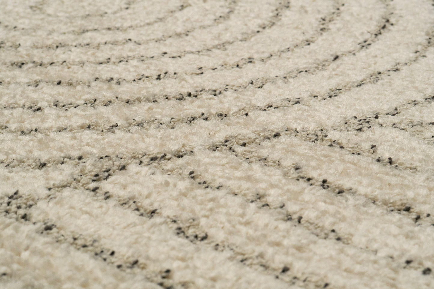 Monroe Modern Ivory/Grey Geometric Medium Pile Rug