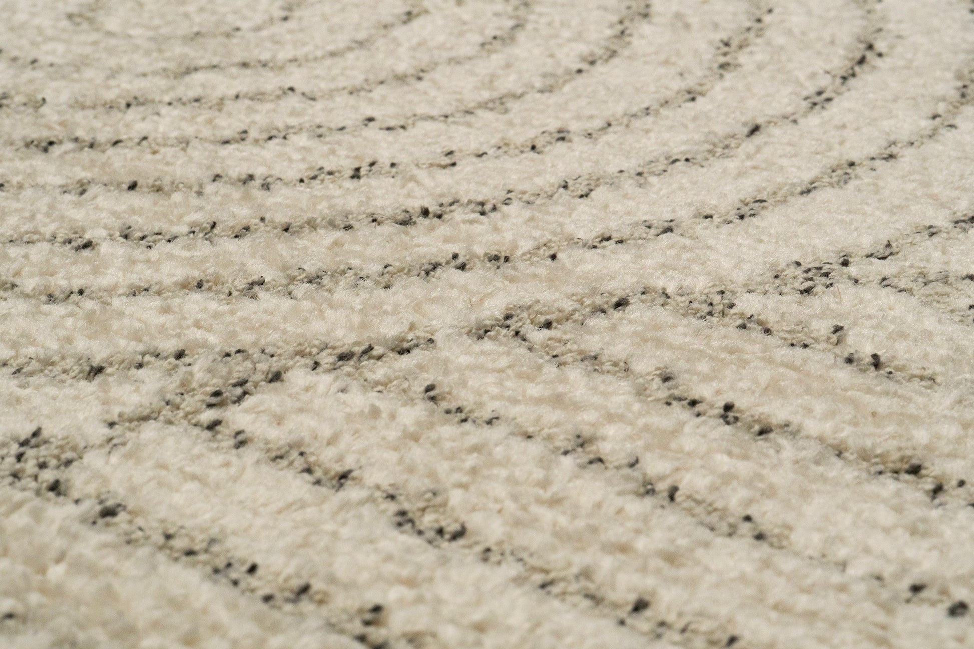 Monroe Modern Ivory/Grey Geometric Medium Pile Rug