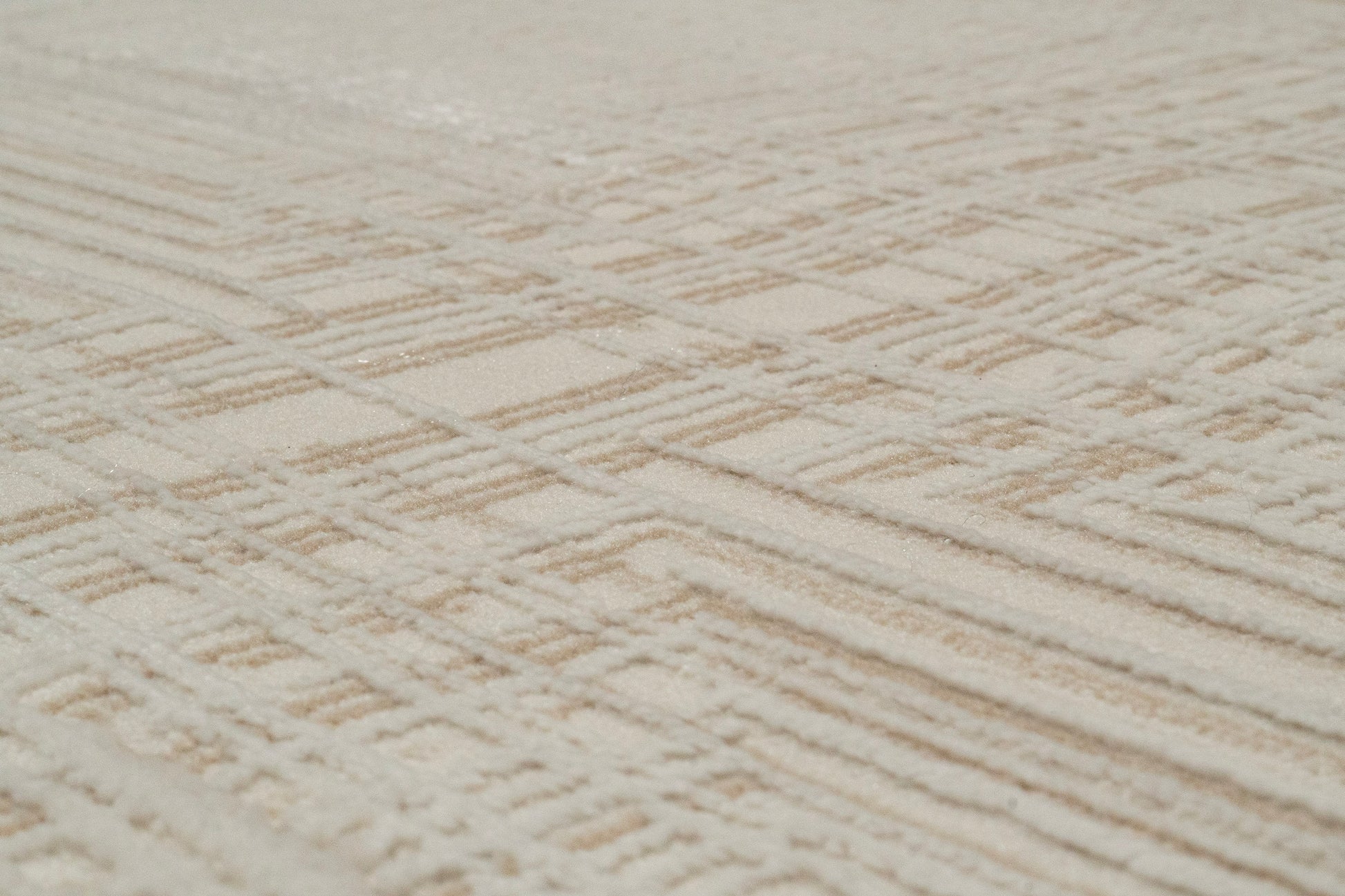 Montrose Modern Cream/Beige Geometric Medium Pile Rug