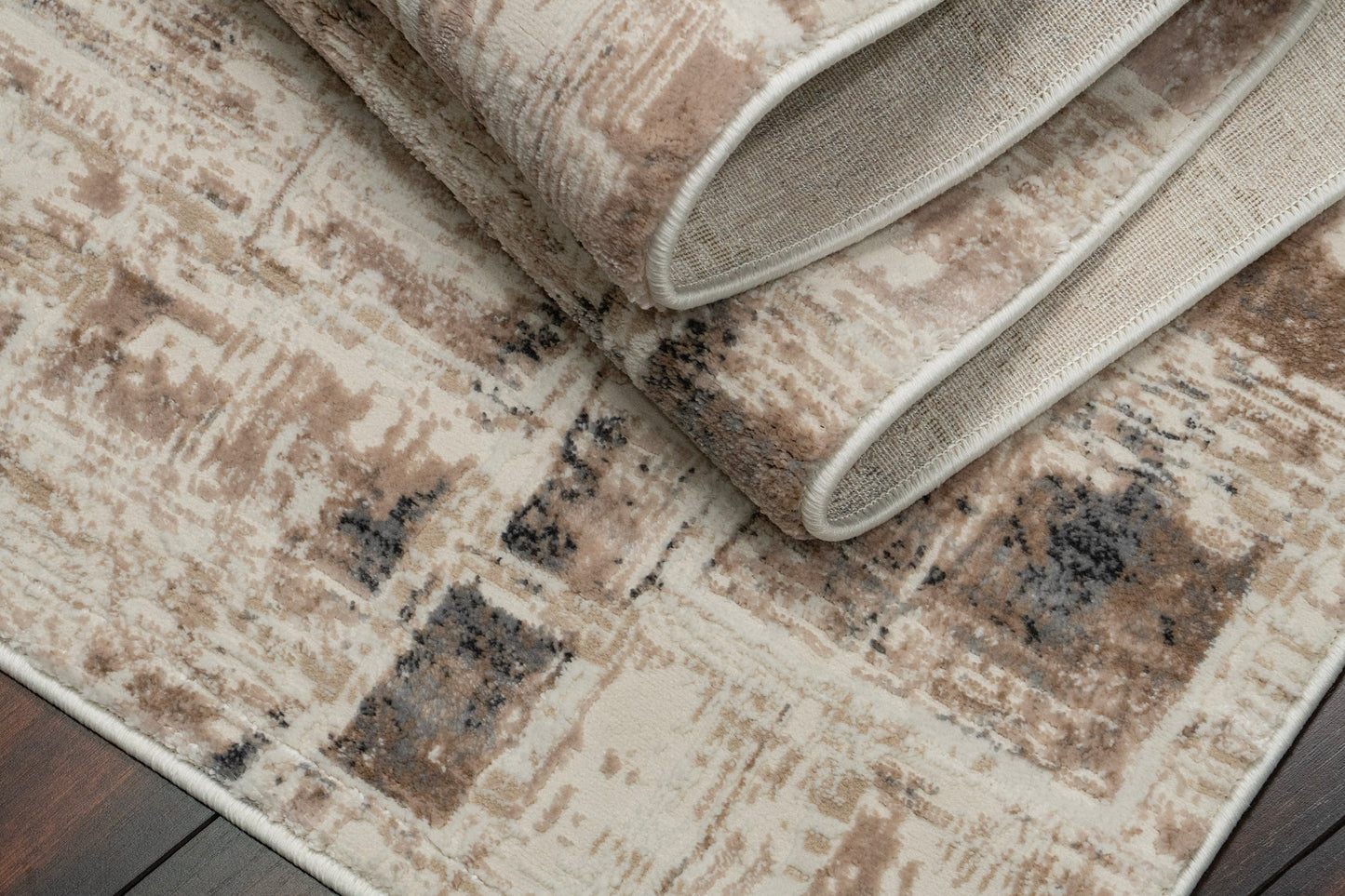 Montrose Modern Beige/Cream Geometric Medium Pile Rug