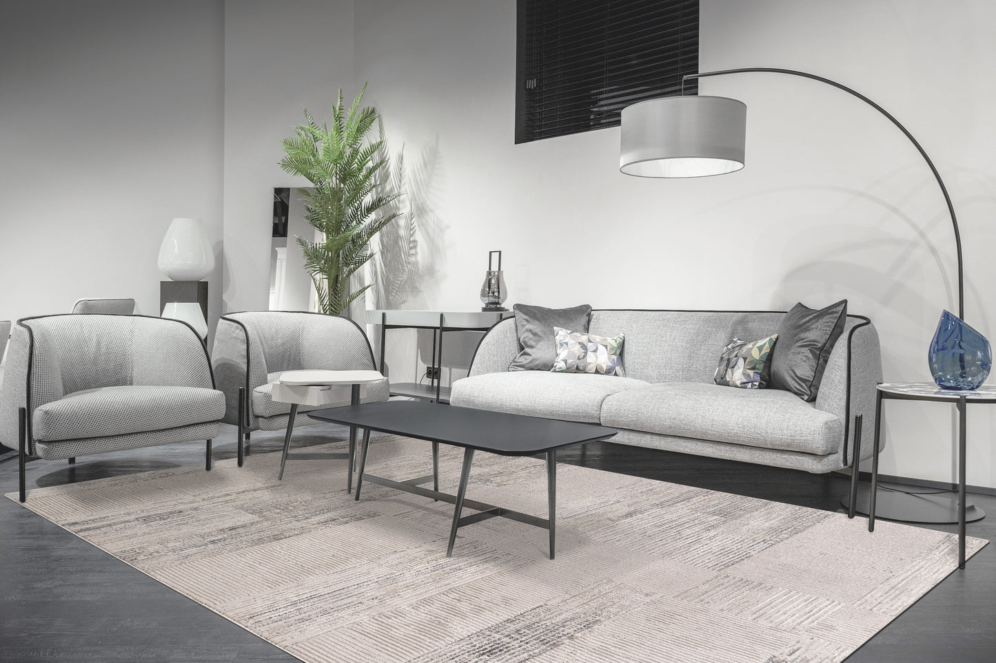 Montrose Modern Cream/Beige/Grey Geometric Medium Pile Rug