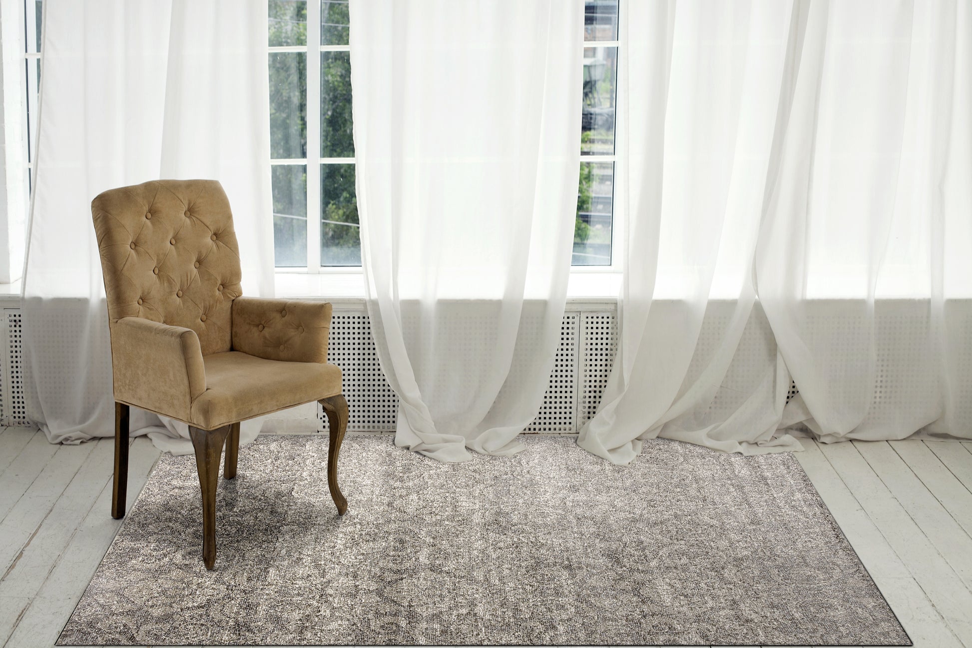 Mysterio Transitional Silver Medallion/Damask High Pile Rug