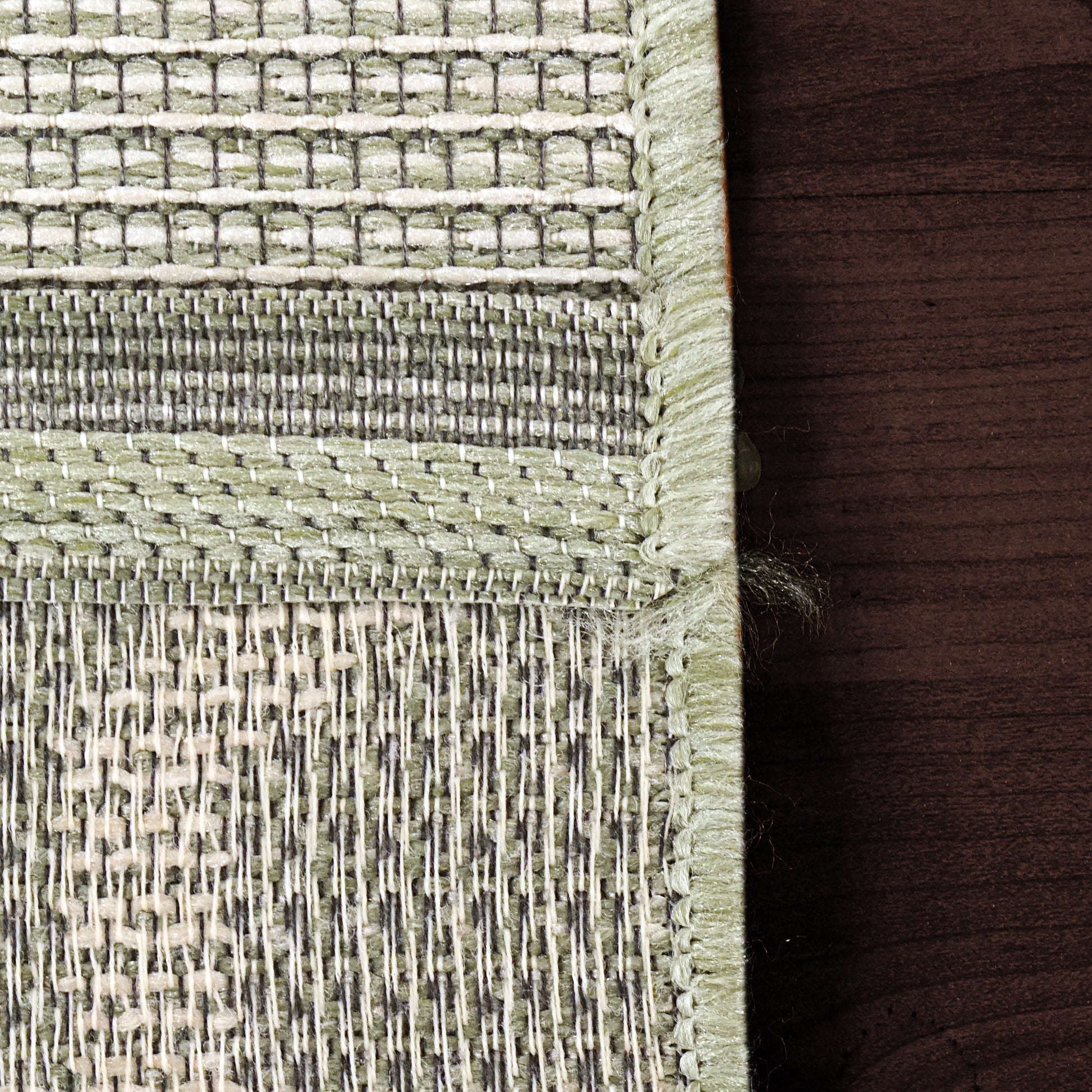 Newport Contemporary Green Indoor/Outdoor No Pile Rug