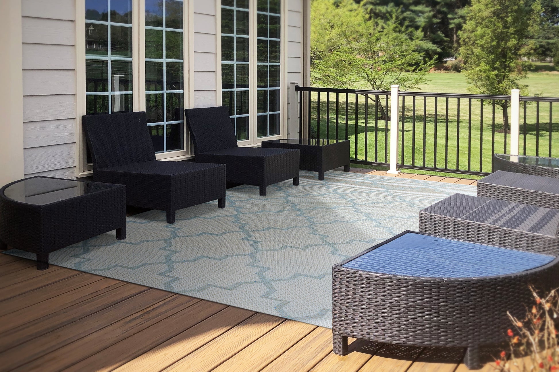 Newport Contemporary Blue Indoor/Outdoor No Pile Rug