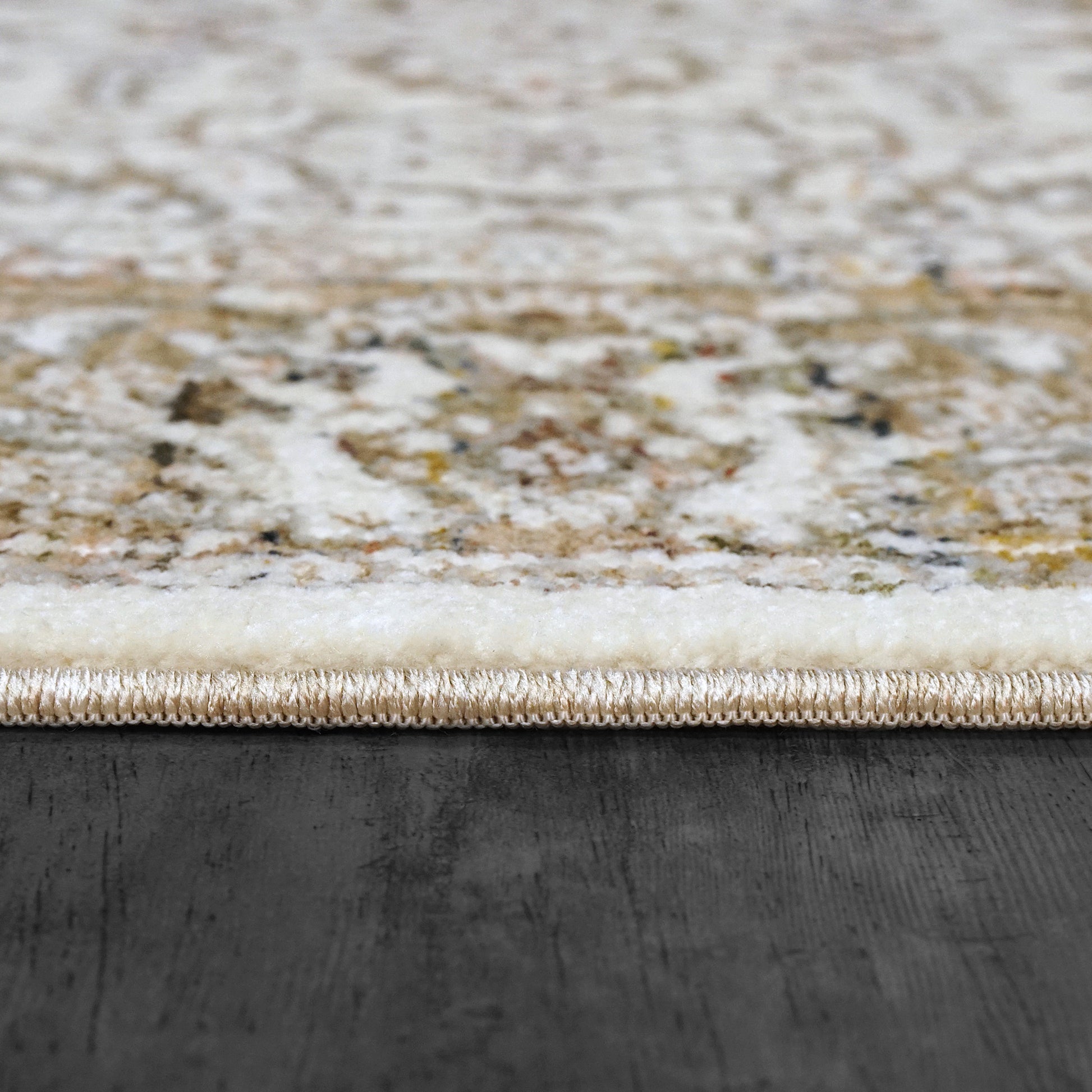 Octo Traditional Cream/Multi Oriental High-Low Rug