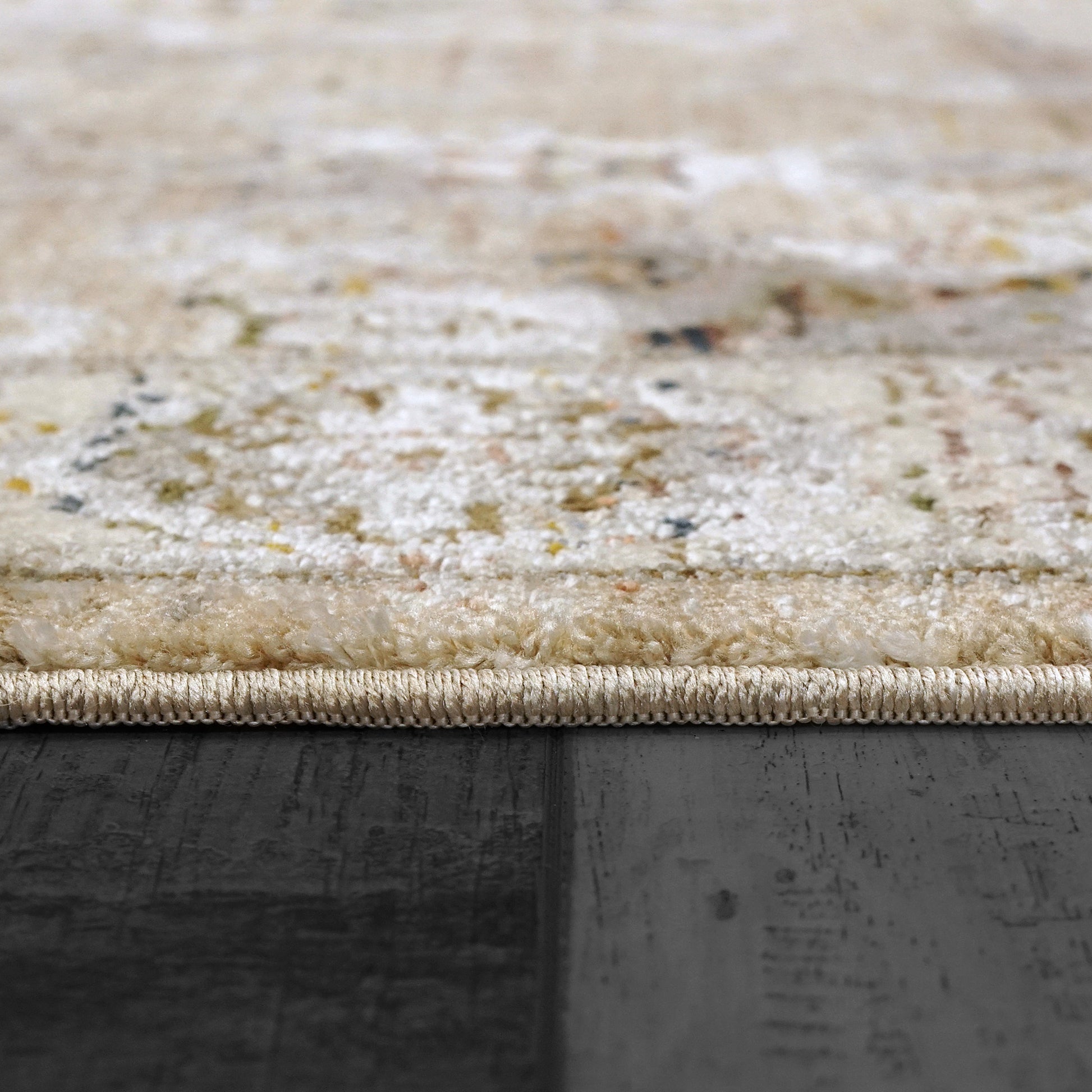 Octo Traditional Cream/Multi Oriental High-Low Rug