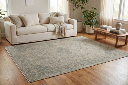 Pacific Traditional Grey/Ivory Medallion Medium Pile Rug
