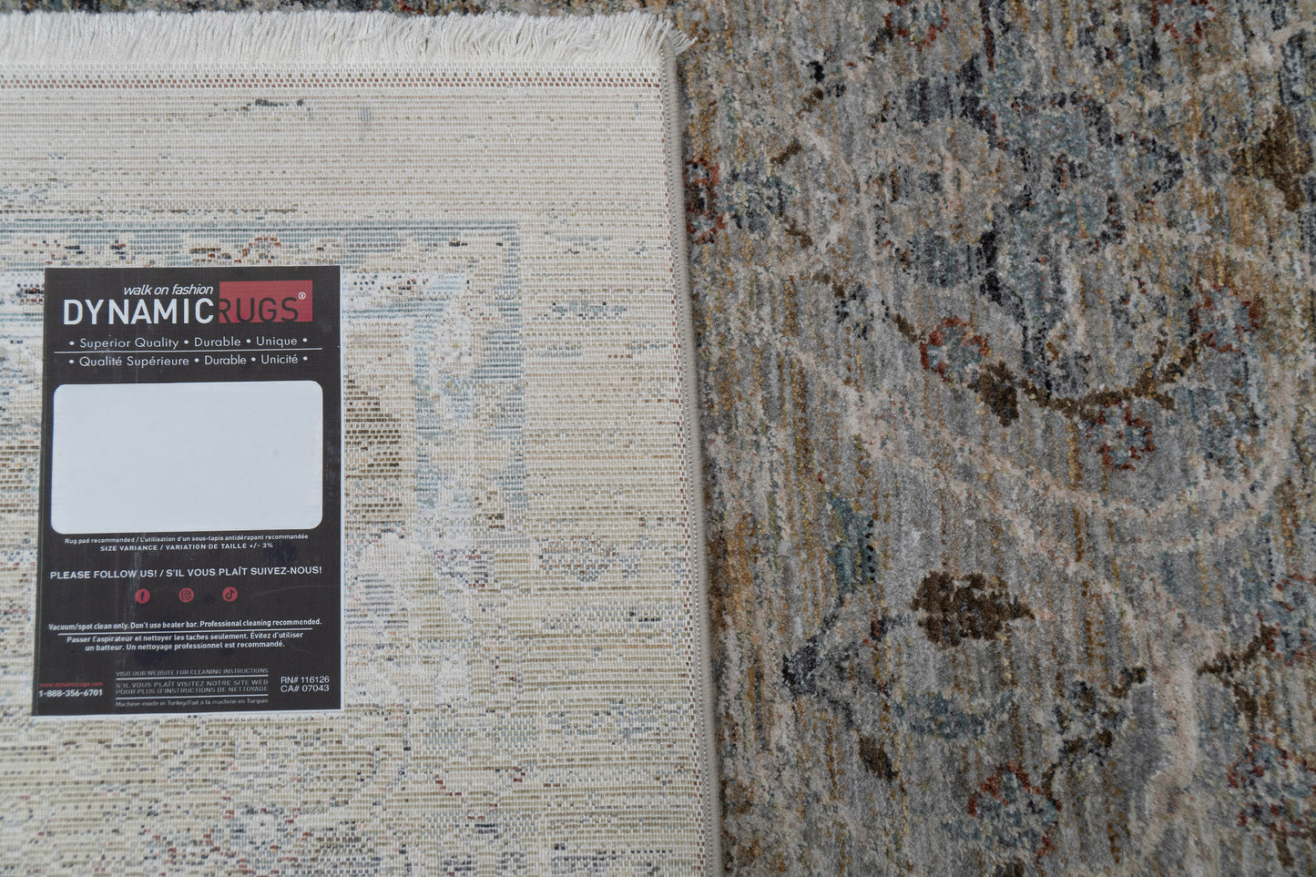 Pandora Transitional Navy/Beige Damask Low Pile Rug