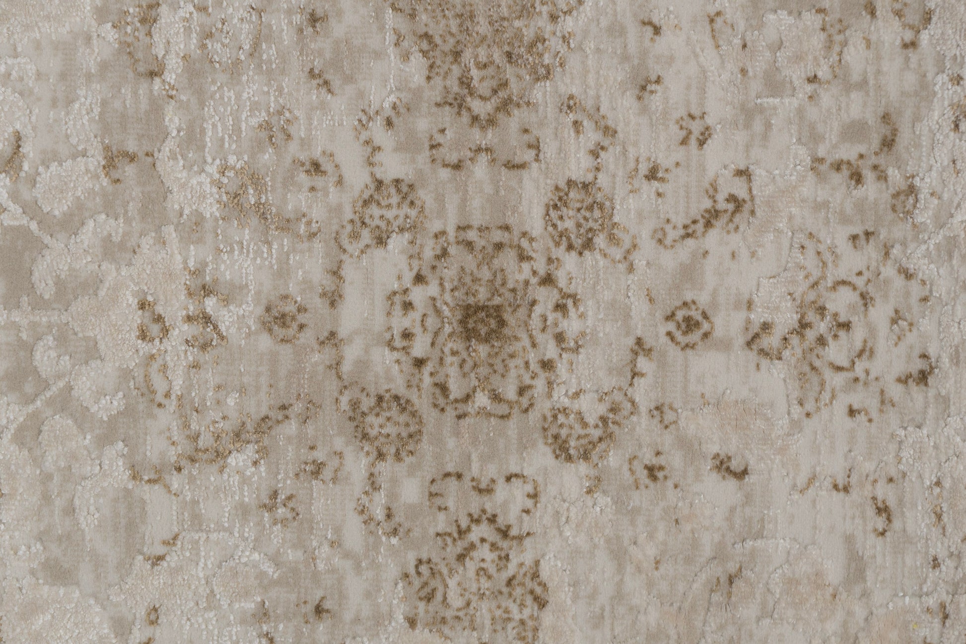 Penta Transitional Cream/Beige Medallion Medium Pile Rug
