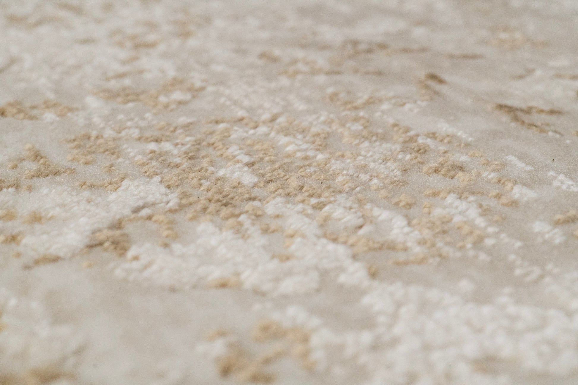 Penta Transitional Cream/Beige Medallion Medium Pile Rug