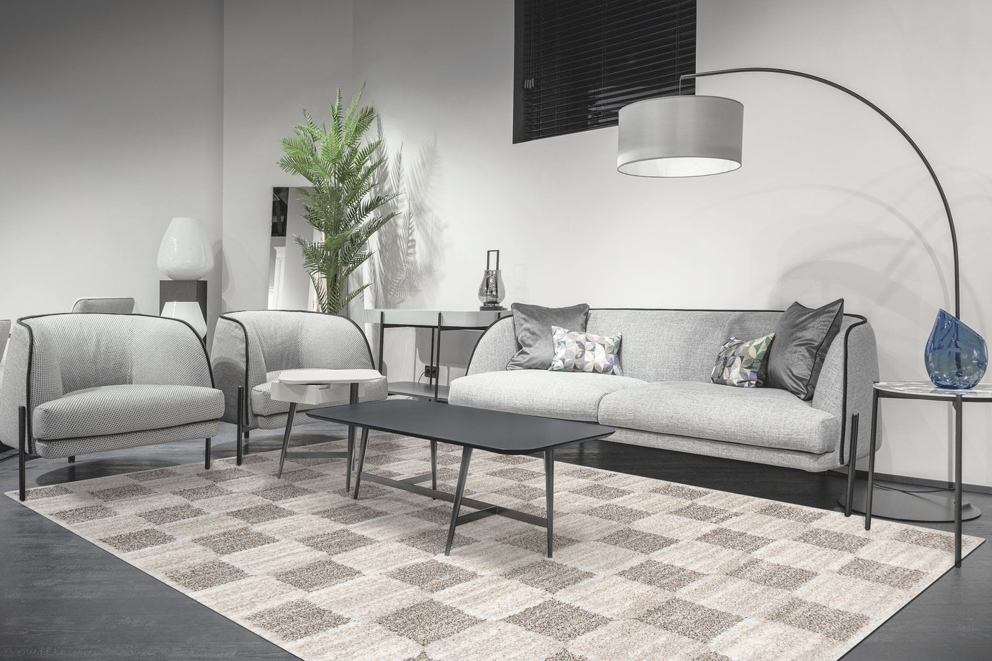 Pike Modern Ivory/Grey Geometric Shag Rug