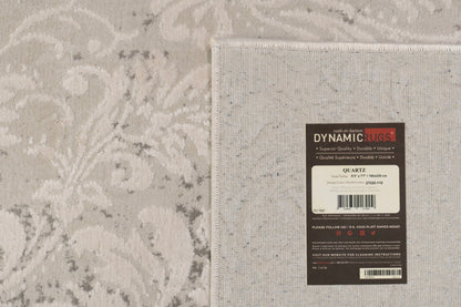 Quartz Traditional Ivory/Beige Distressed Medium Pile Rug