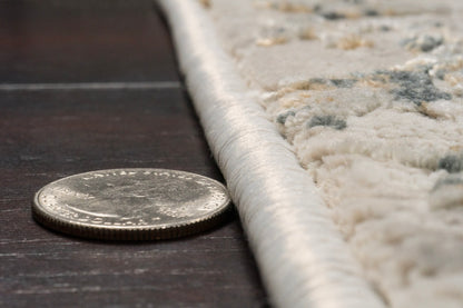 Quartz Traditional Beige Distressed Medium Pile Rug
