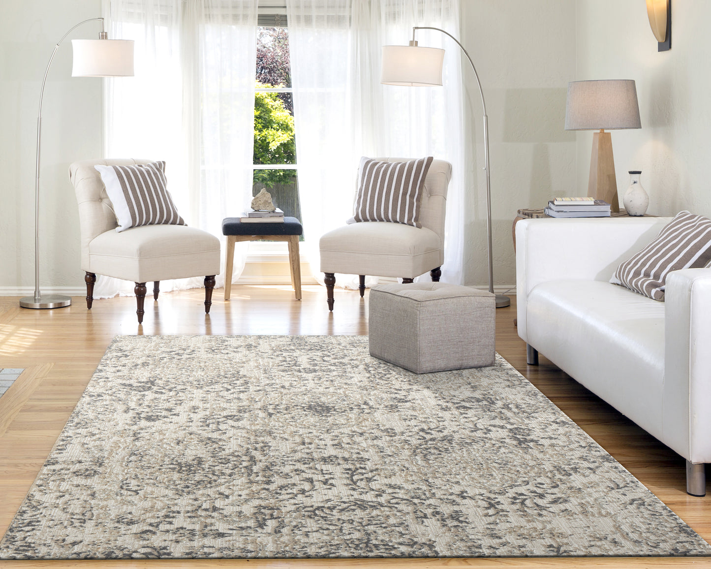 Quartz Traditional Beige Distressed Medium Pile Rug
