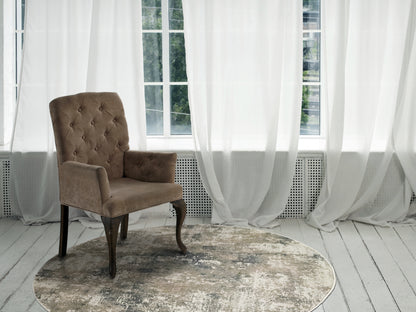 Quartz Traditional Beige/Grey Distressed Medium Pile Rug