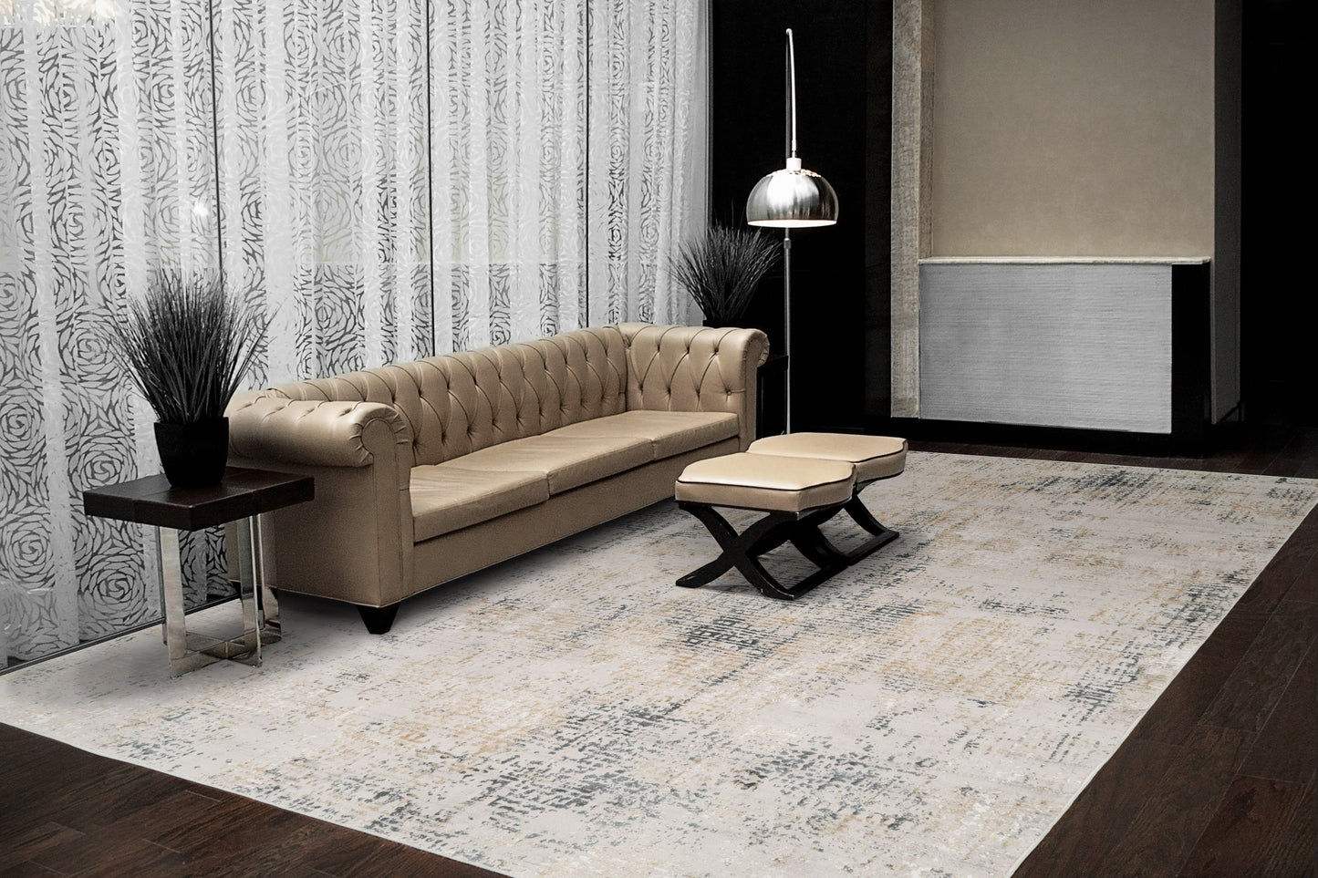 Quartz Traditional Grey Distressed Medium Pile Rug