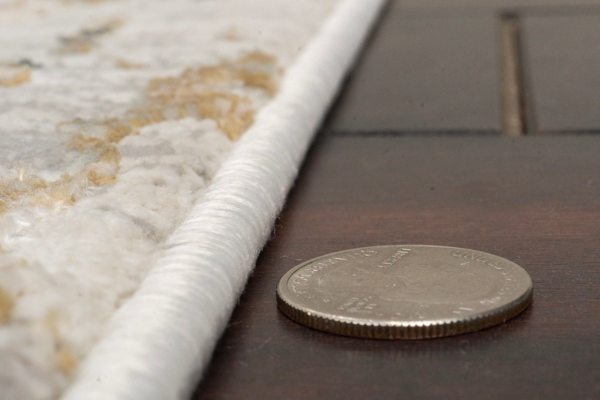 Quartz Traditional Light Beige/Grey Distressed Medium Pile Rug