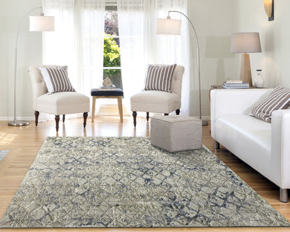Quartz Traditional Light Beige/Grey Distressed Medium Pile Rug
