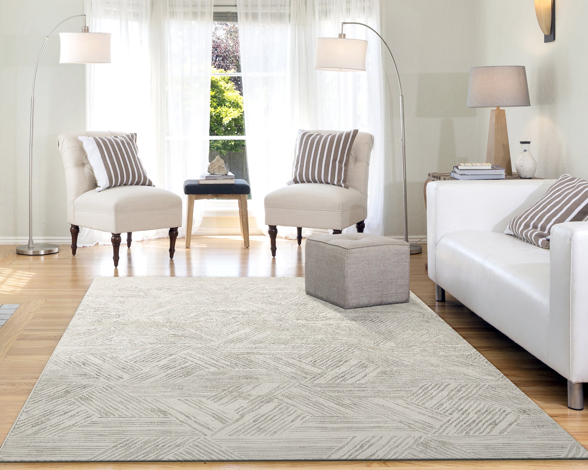 Quartz Transitional Ivory Distressed Medium Pile Rug