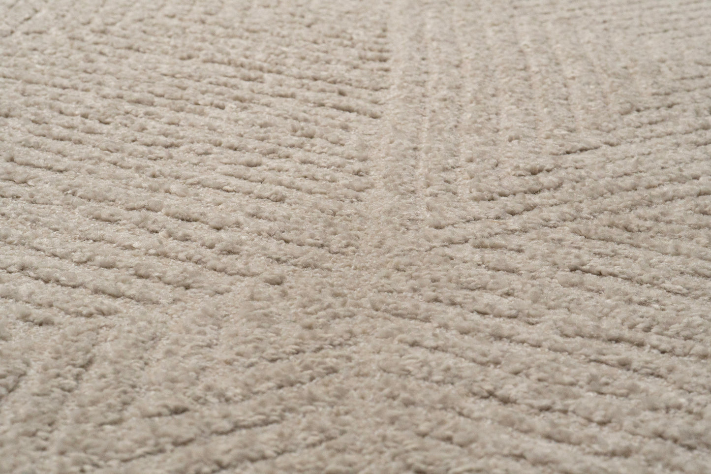 Quin Modern Ivory Geometric High-Low Rug