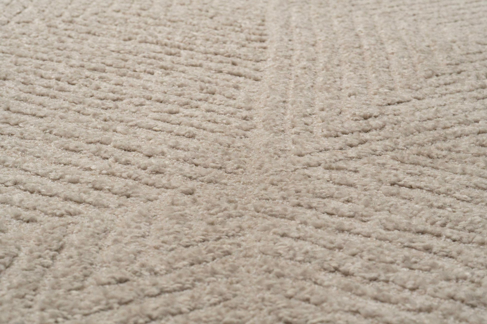 Quin Modern Ivory Geometric High-Low Rug