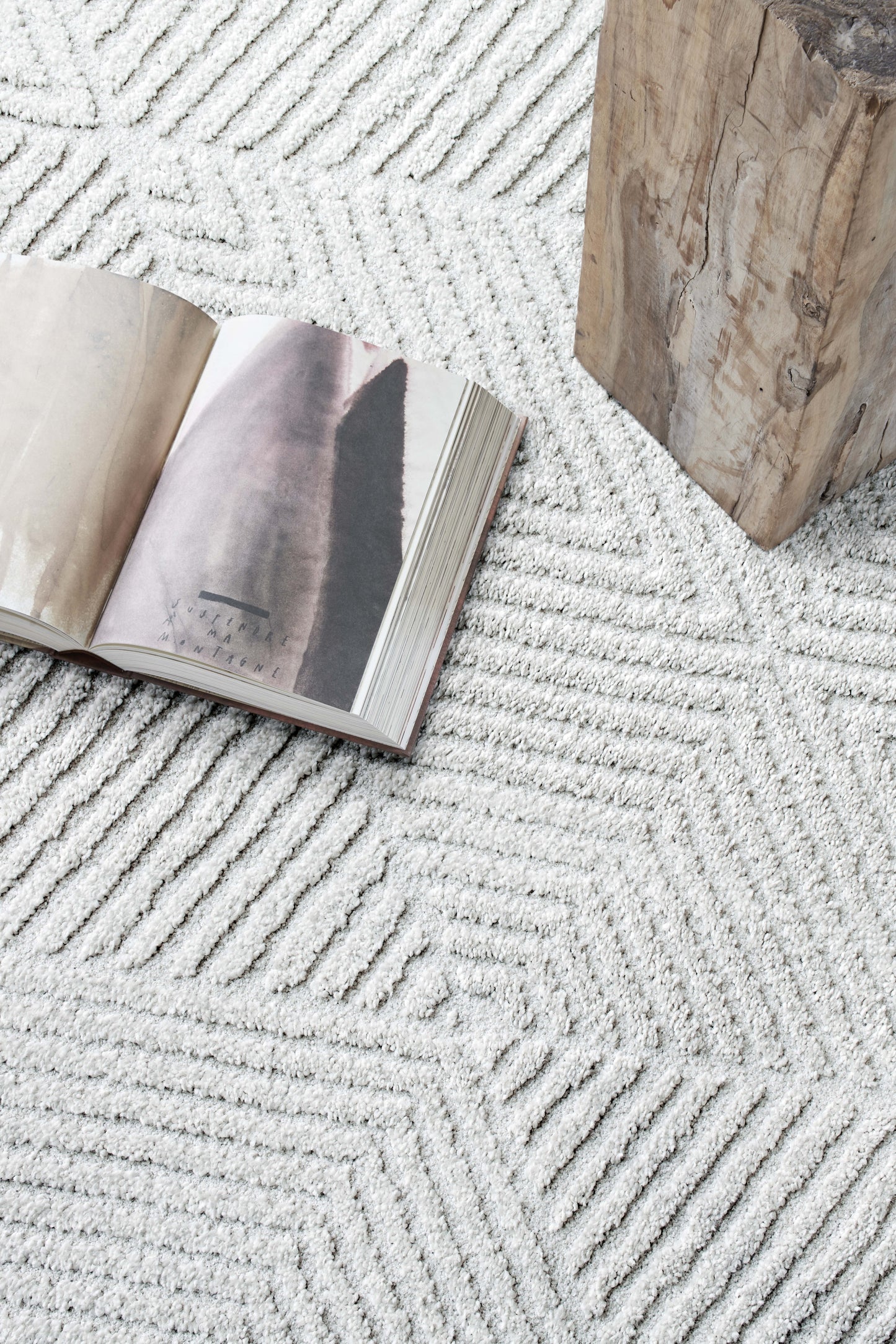 Quin Modern Ivory Geometric High-Low Rug