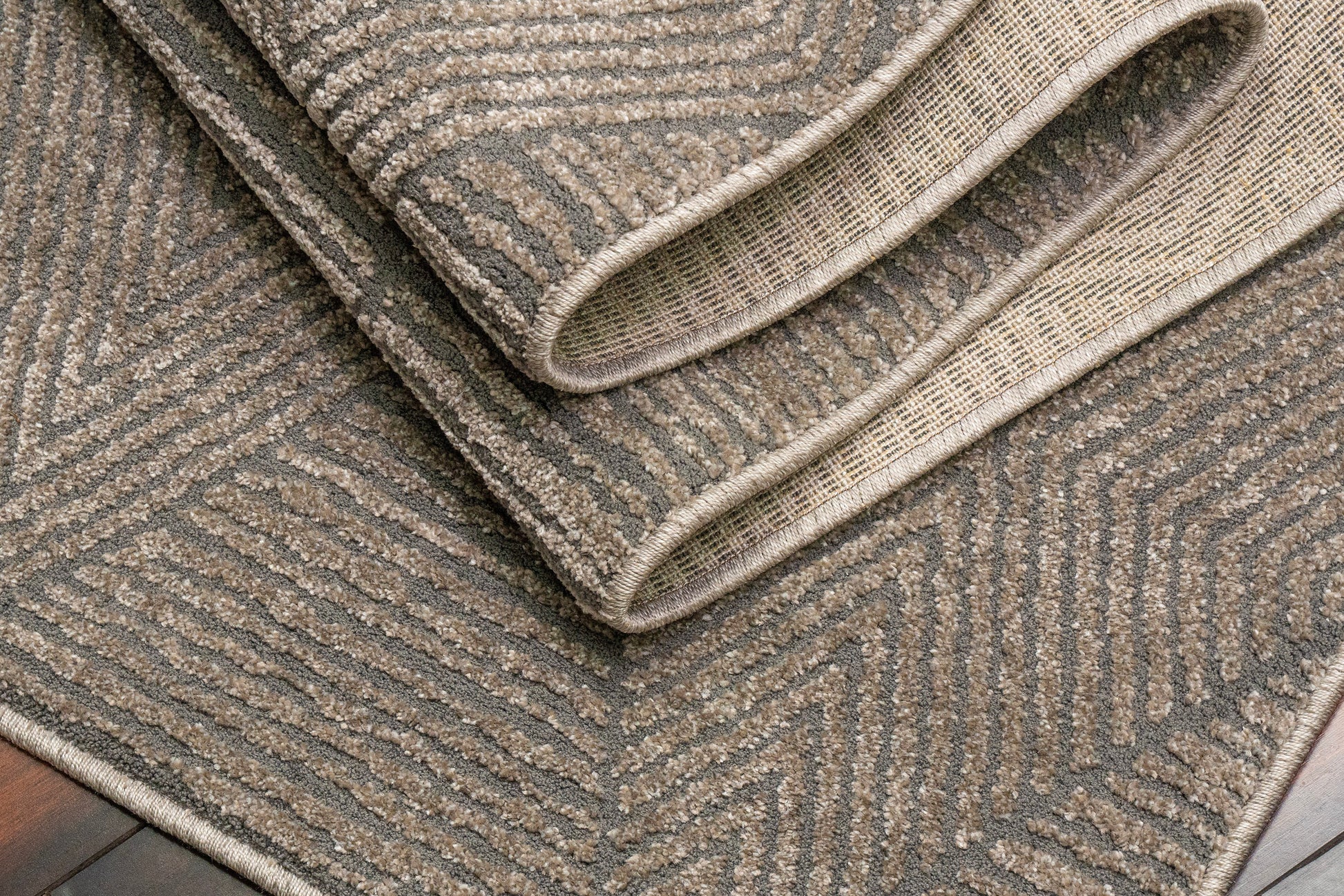 Quin Modern Dark Grey Geometric High-Low Rug