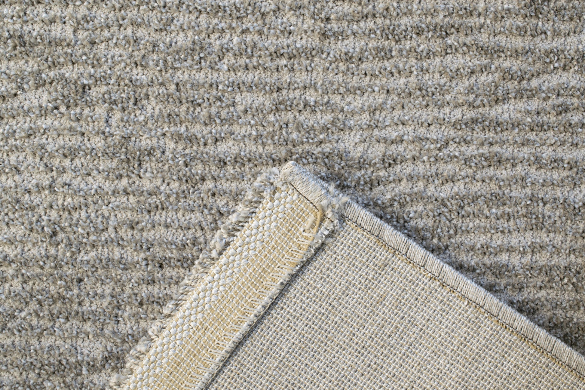 Quin Solid Grey Solid Color High-Low Rug