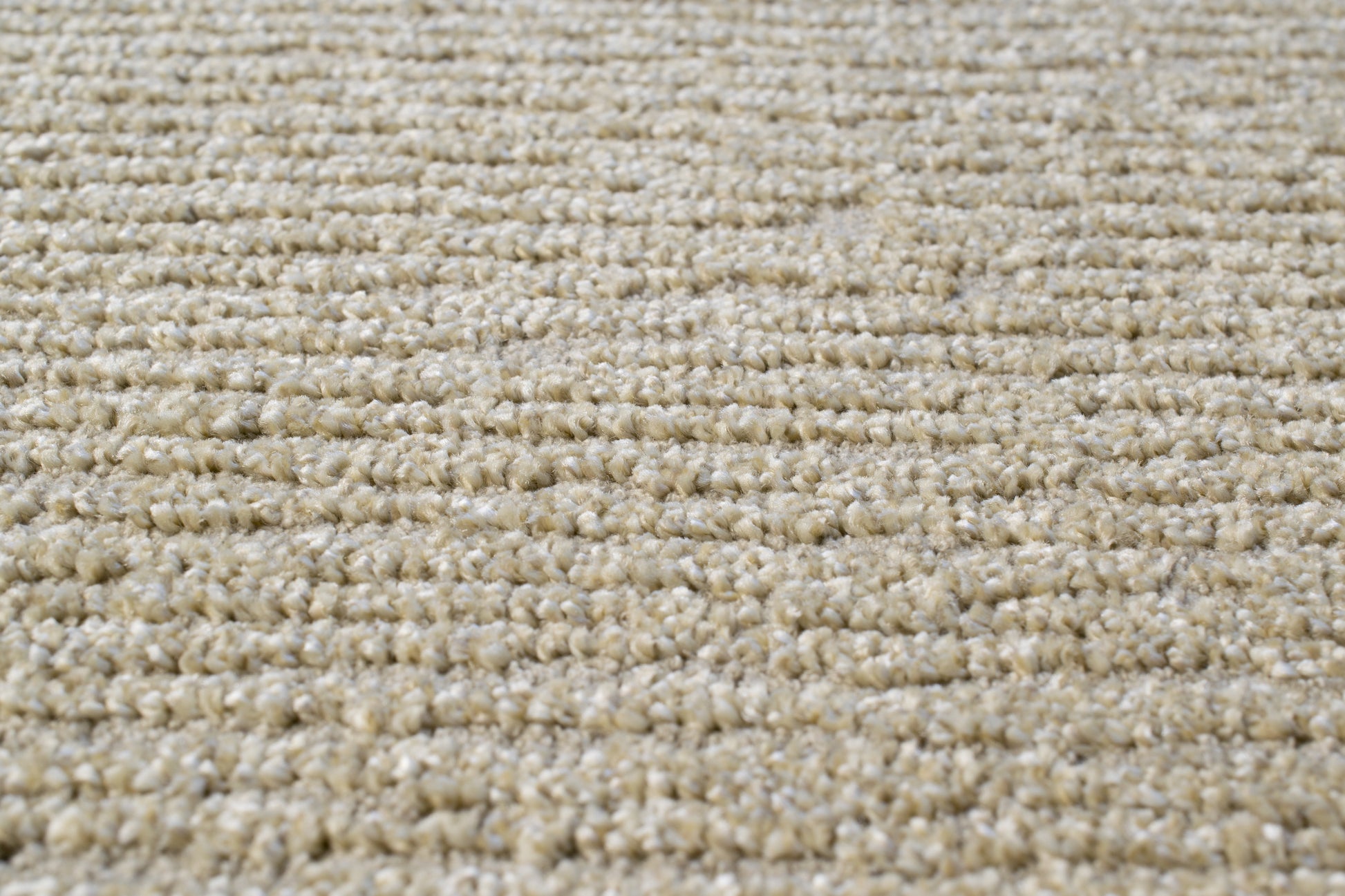 Quin Solid Sepia Solid Color High-Low Rug