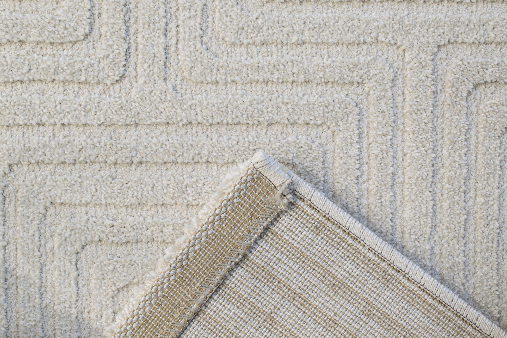Quin Modern Ivory Geometric High-Low Rug