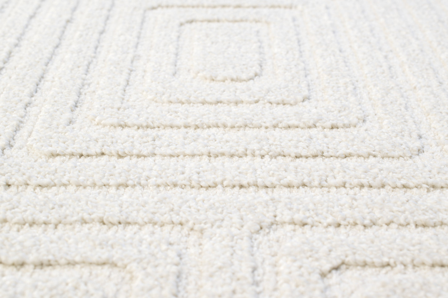 Quin Modern Ivory Geometric High-Low Rug