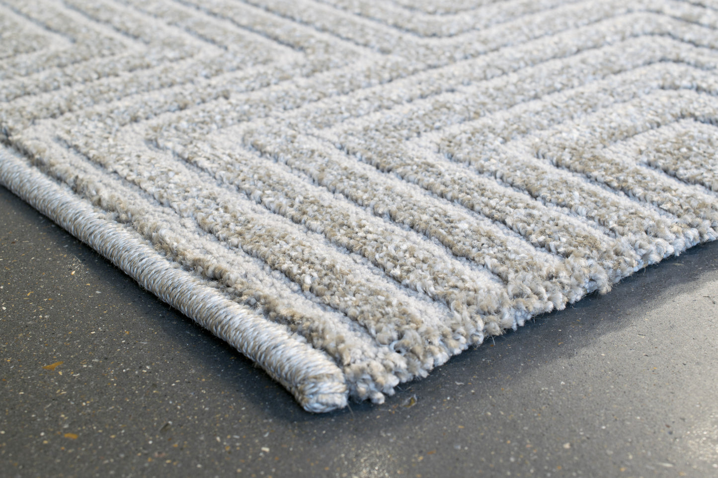 Quin Modern Grey Geometric High-Low Rug