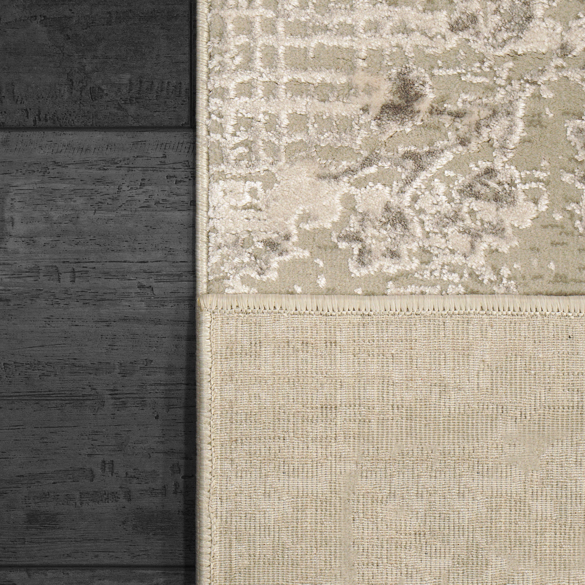Renaissance Transitional Ivory/Grey Oriental Medium Pile Rug