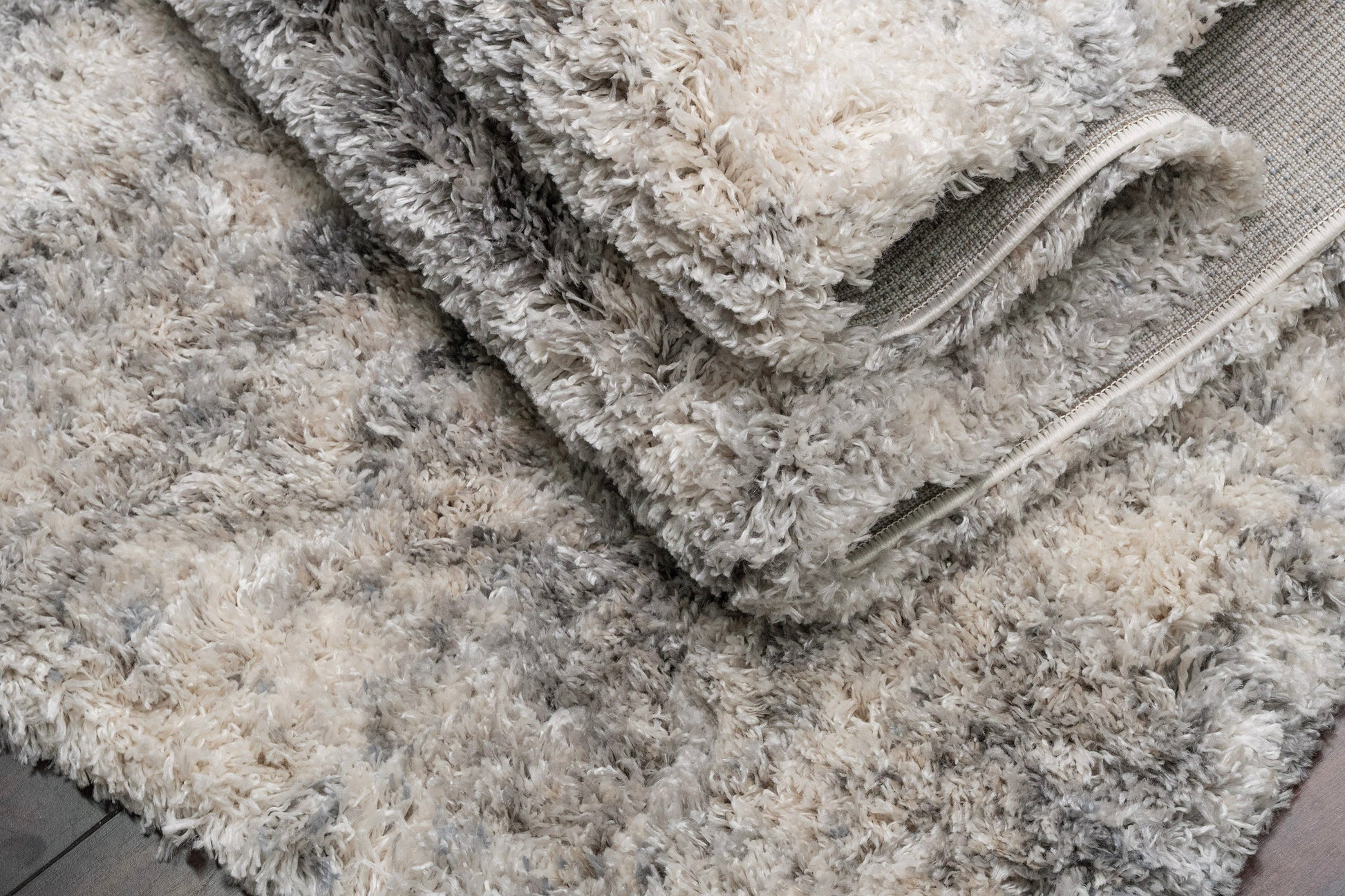 Reverie Contemporary Cream/Grey Geometric High Pile Rug