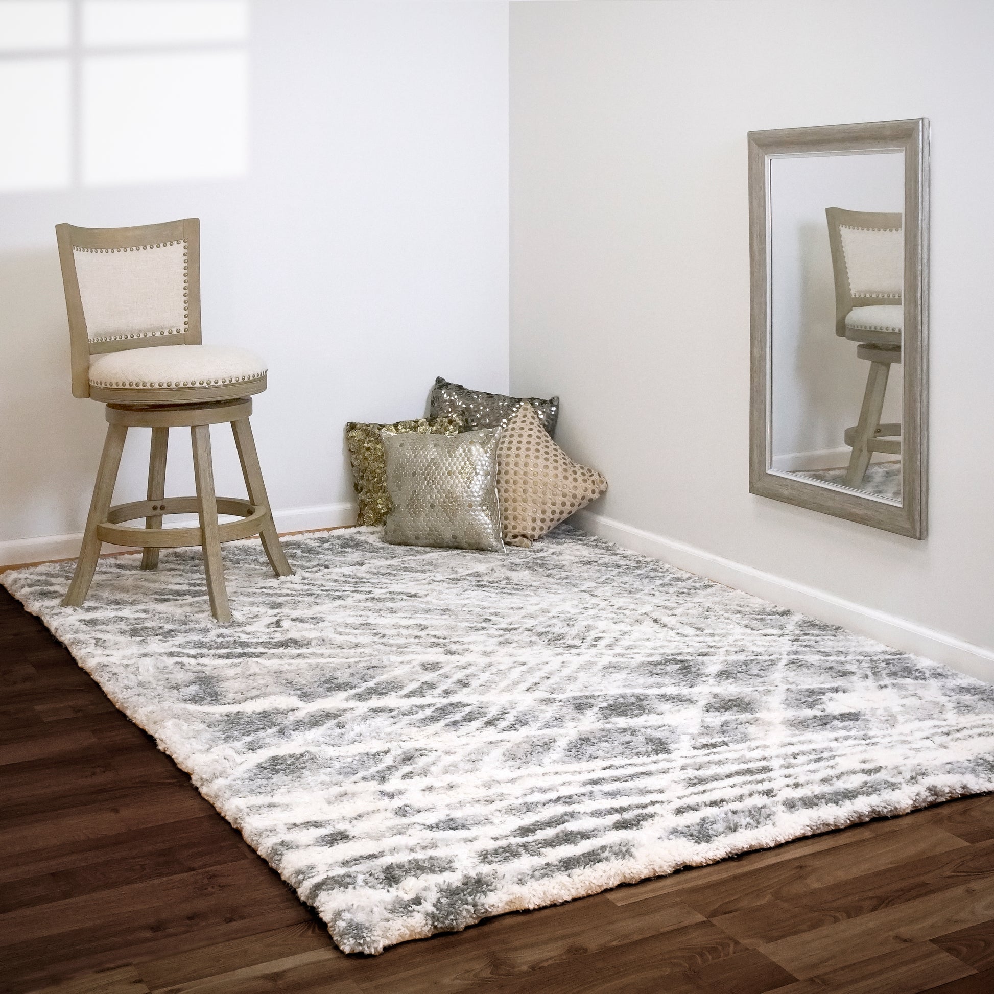 Reverie Contemporary Cream/Grey Geometric High Pile Rug
