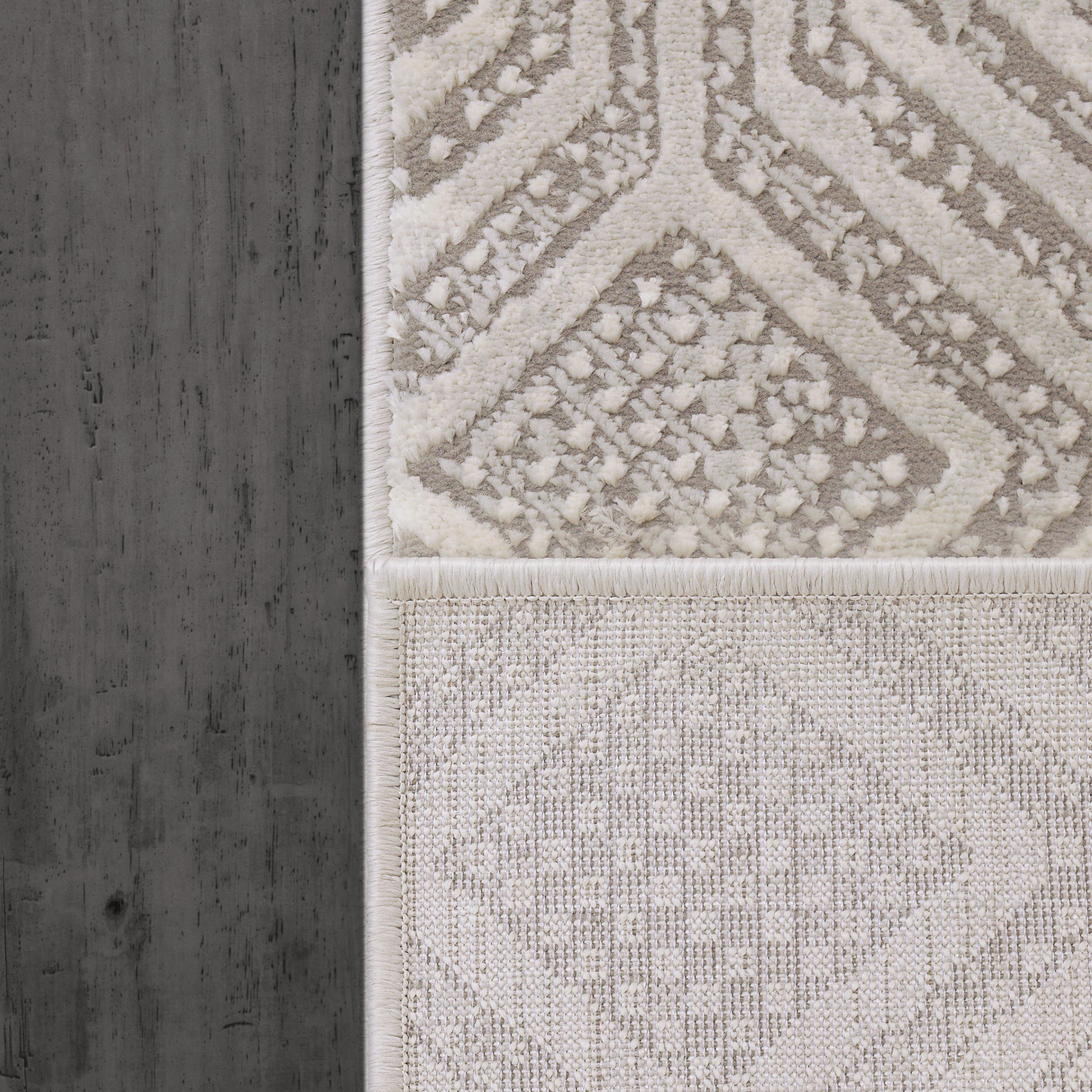 Rori Modern Grey Geometric Medium Pile Rug