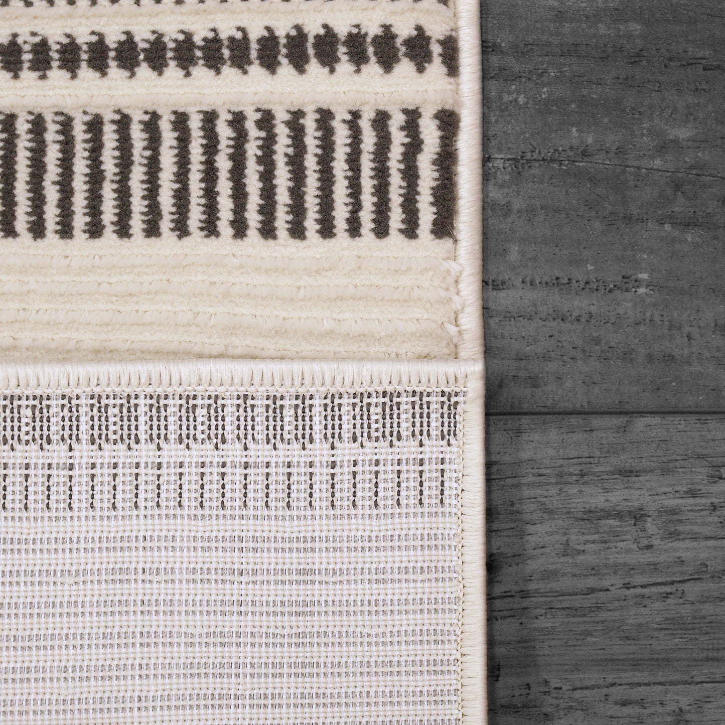 Rori Modern Ivory/Charcoal Geometric Medium Pile Rug